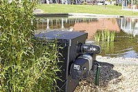 מערכת סינון UV לברכות נגד ירקת OASE Bitron Eco
